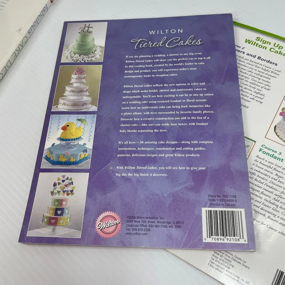 Set of 4 Cake Decorating Books - Picture 9 of 11